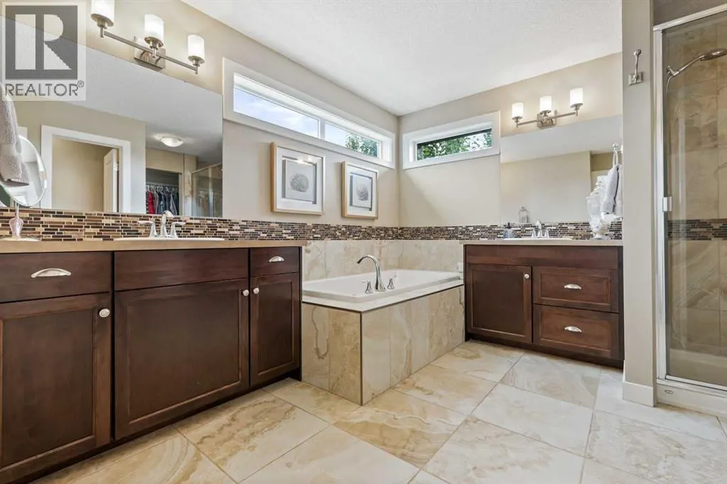 160 Chaparral Valley View SE