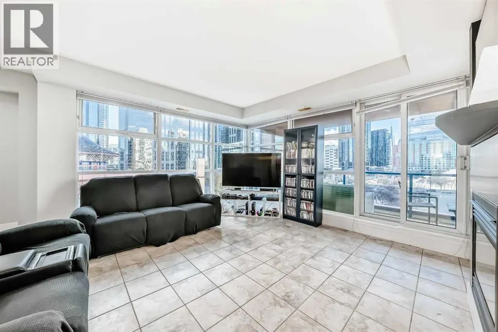 509, 205 Riverfront Avenue SW