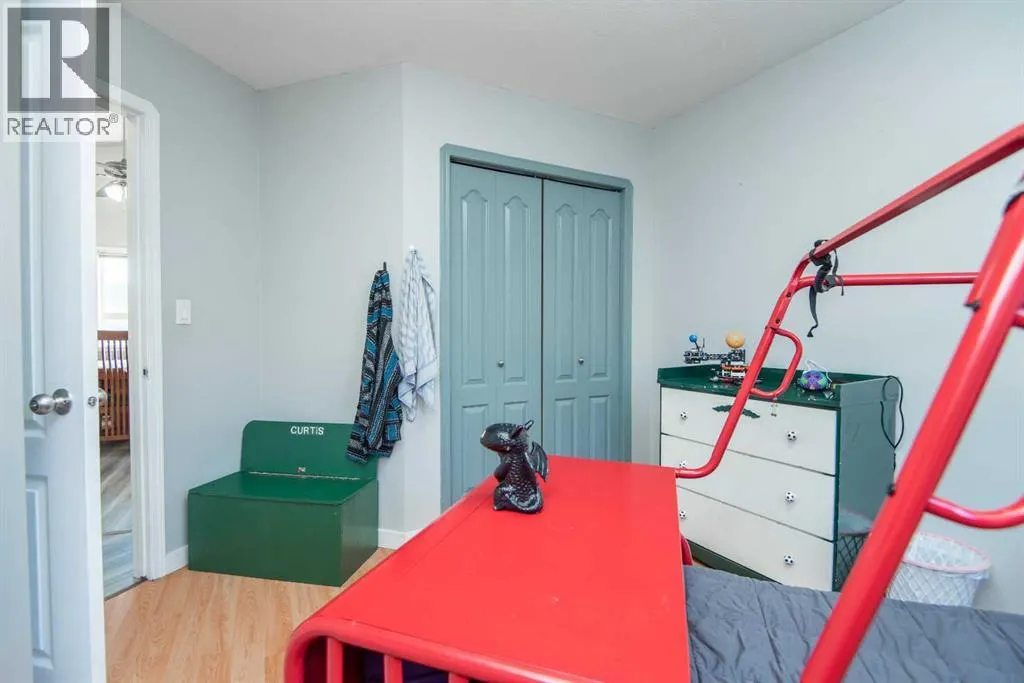 22 Woodbine Avenue