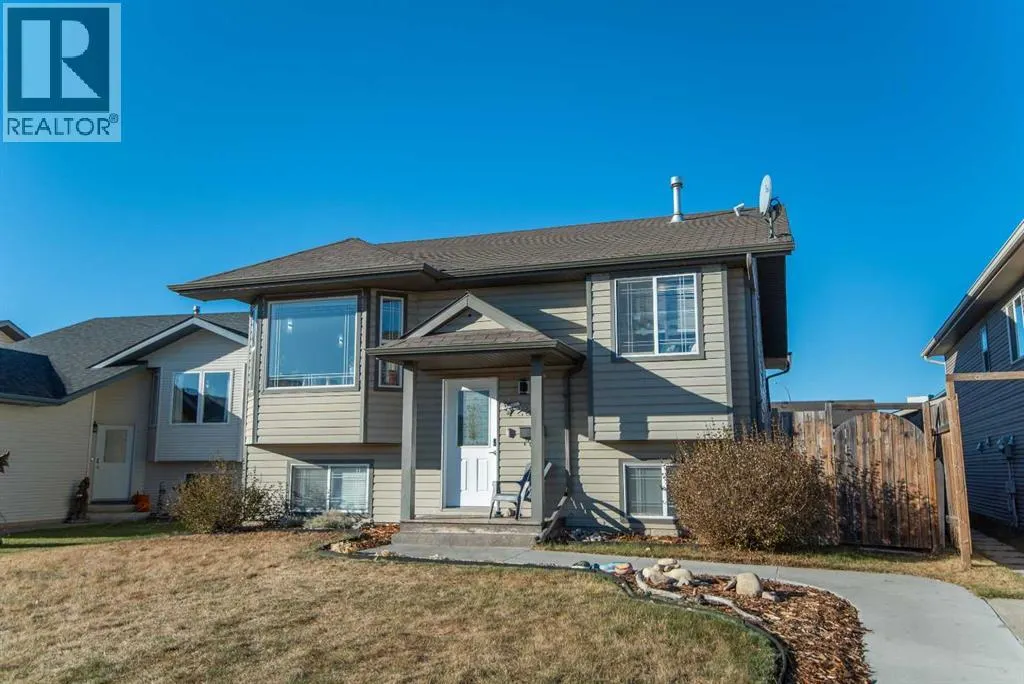22 Woodbine Avenue