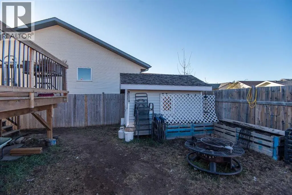 22 Woodbine Avenue