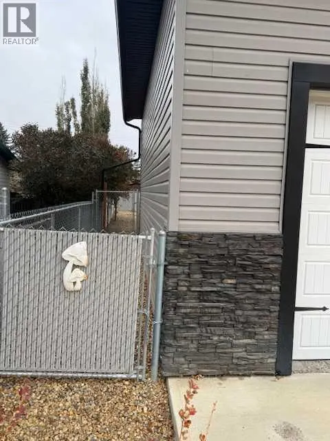 656 Hunter Drive
