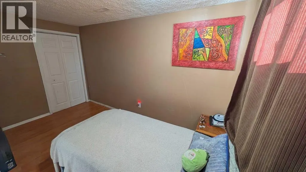 430 Pinehill Road NE