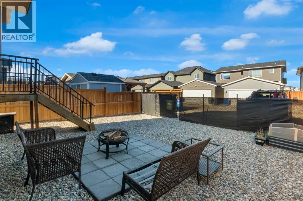 84 Fireside Crescent