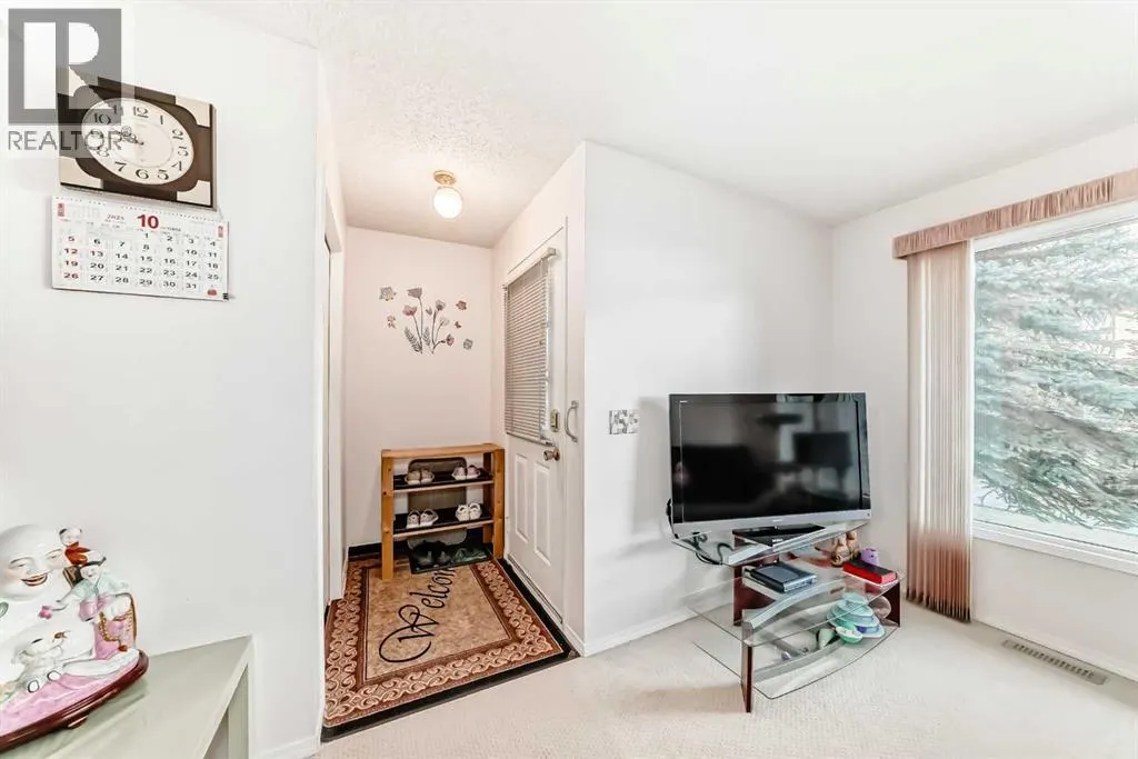 49, 380 Bermuda Drive NW