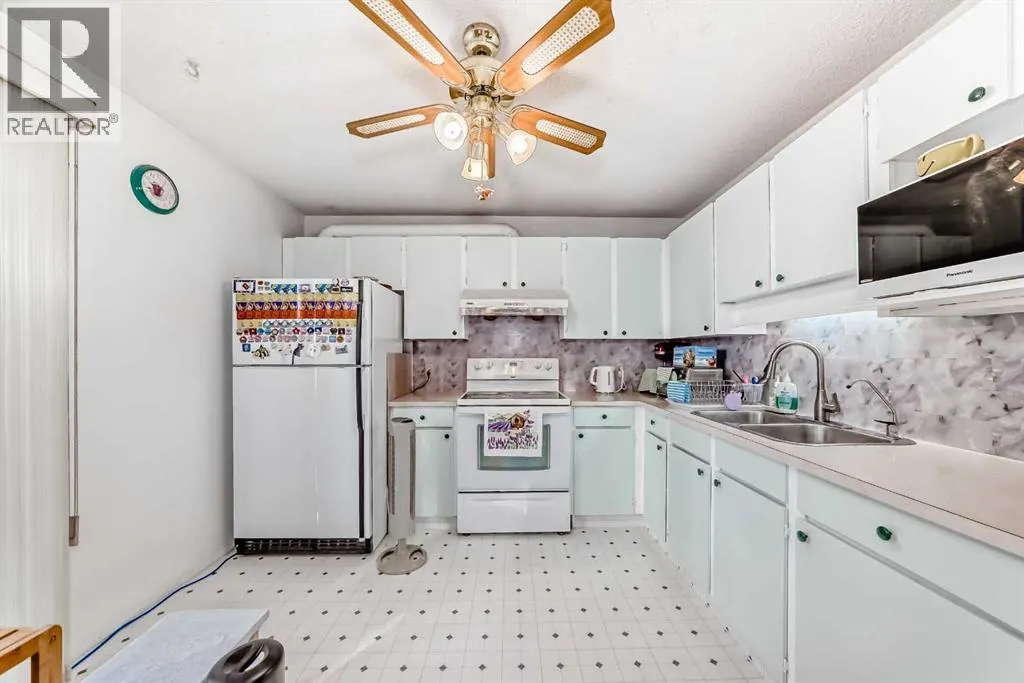 49, 380 Bermuda Drive NW