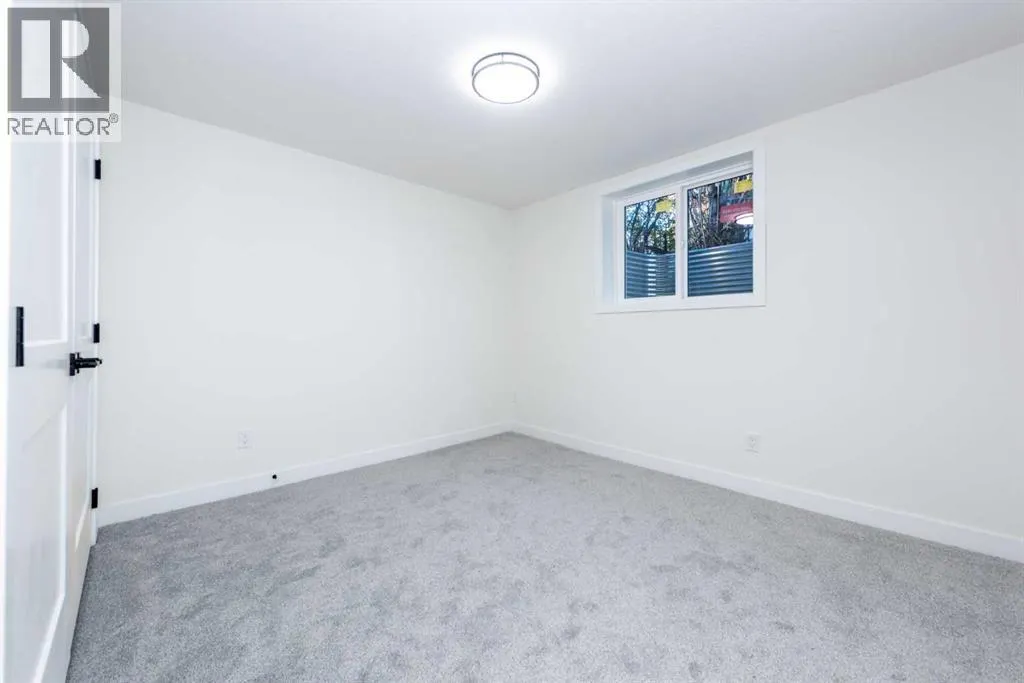 152 Southampthon Drive SW