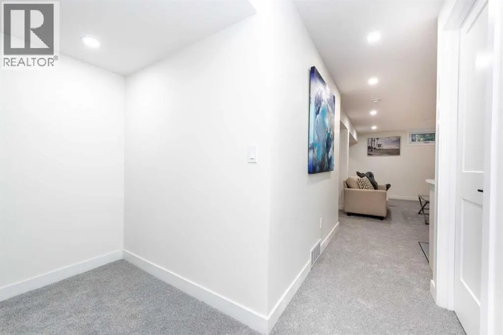 152 Southampthon Drive SW