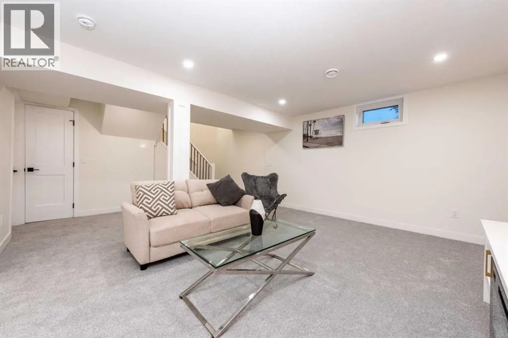 152 Southampthon Drive SW