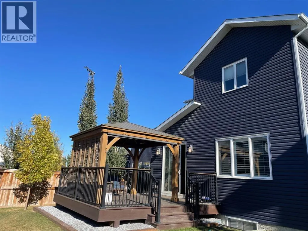 55 Legacy Woods Bay SE