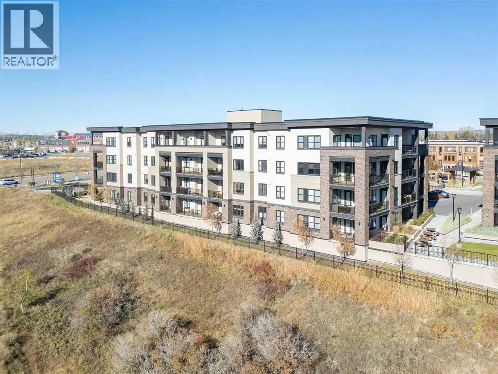2204, 80 Greenbriar Place NW