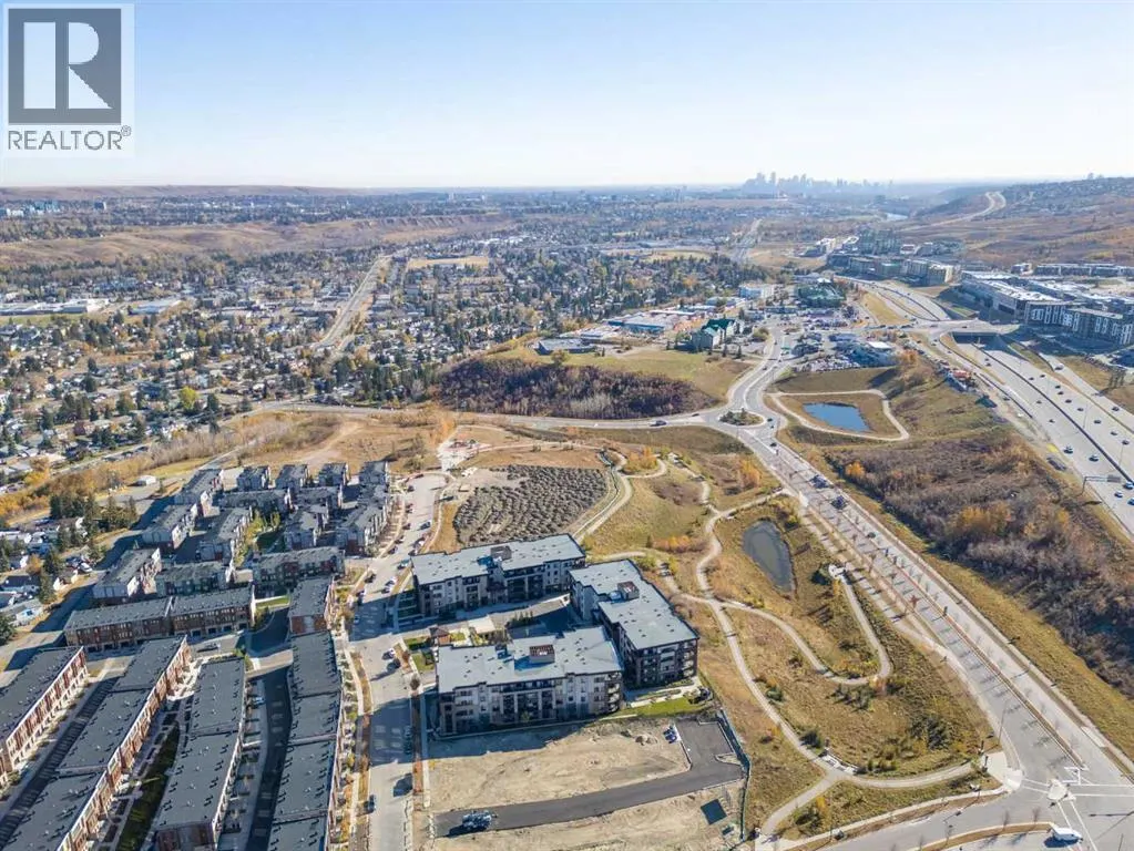 2204, 80 Greenbriar Place NW