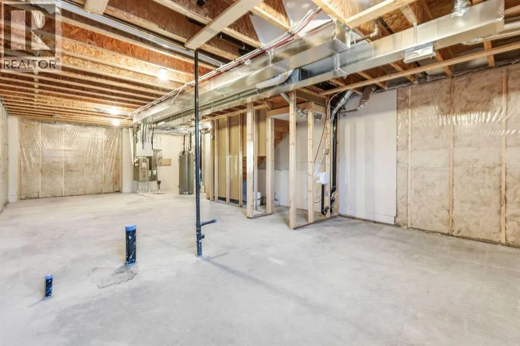 150 Edith Green NW