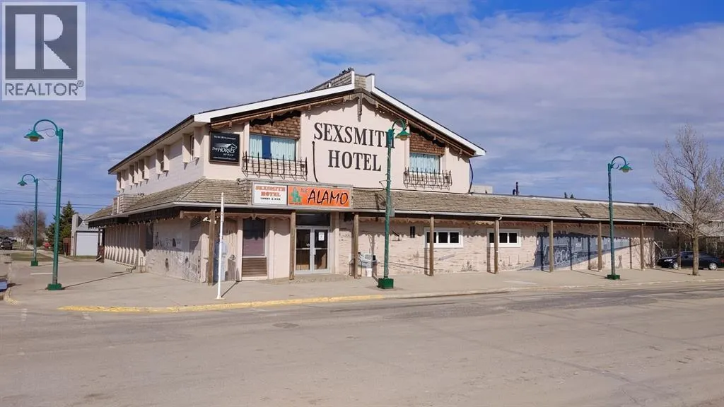 9807 100 Street