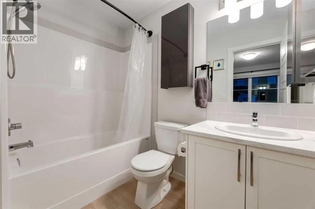 605, 474 SETON Circle SE