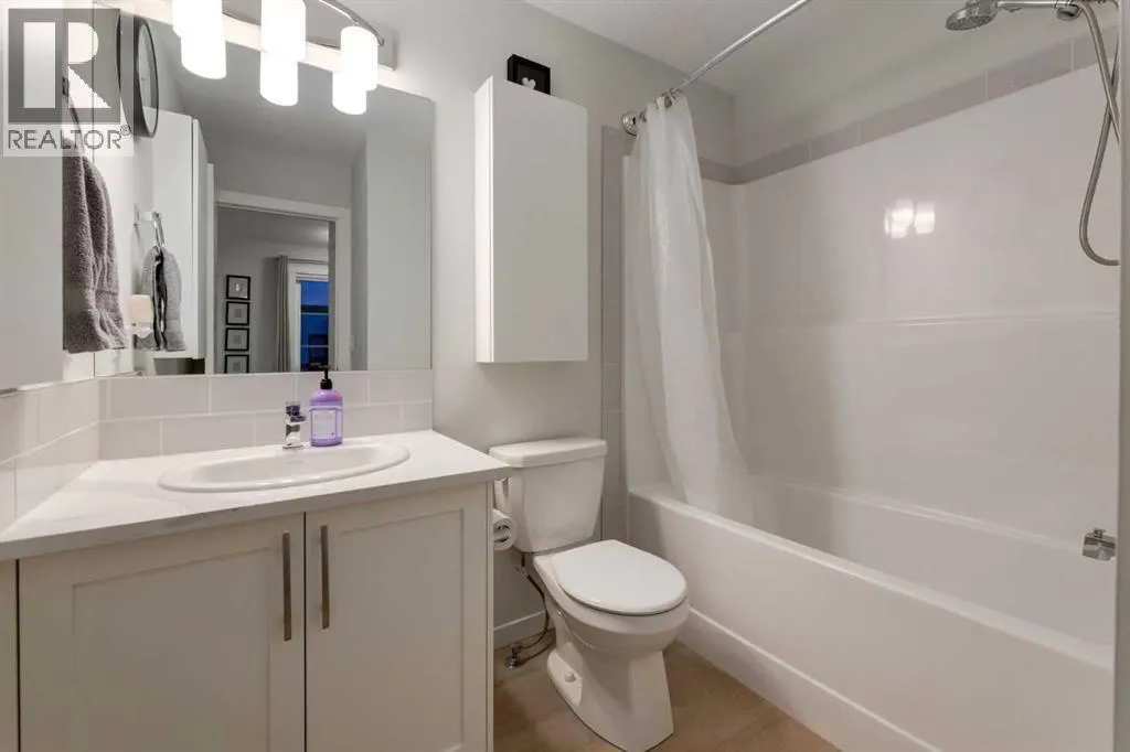 605, 474 SETON Circle SE