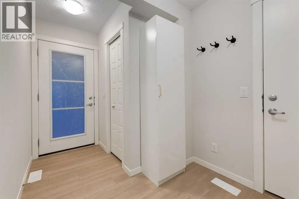 605, 474 SETON Circle SE