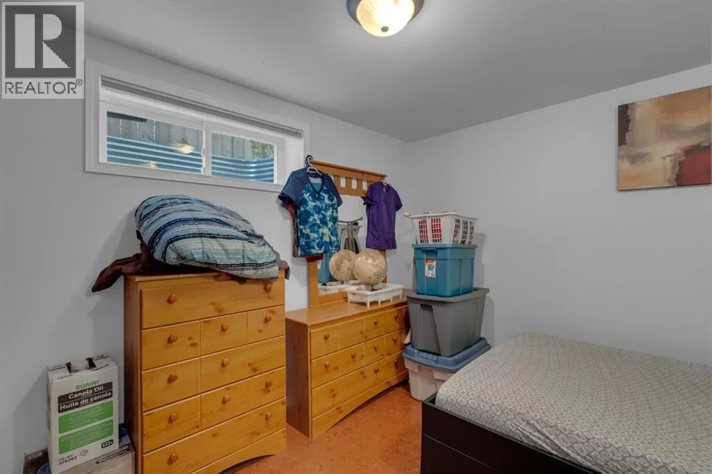 186 Everglen Rise SW