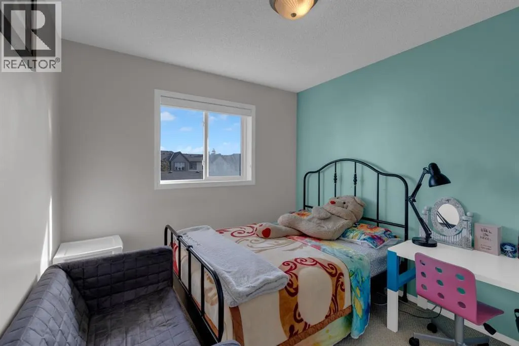 186 Everglen Rise SW