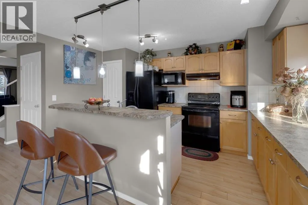 186 Everglen Rise SW