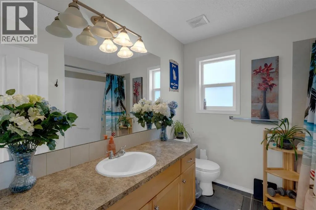 186 Everglen Rise SW