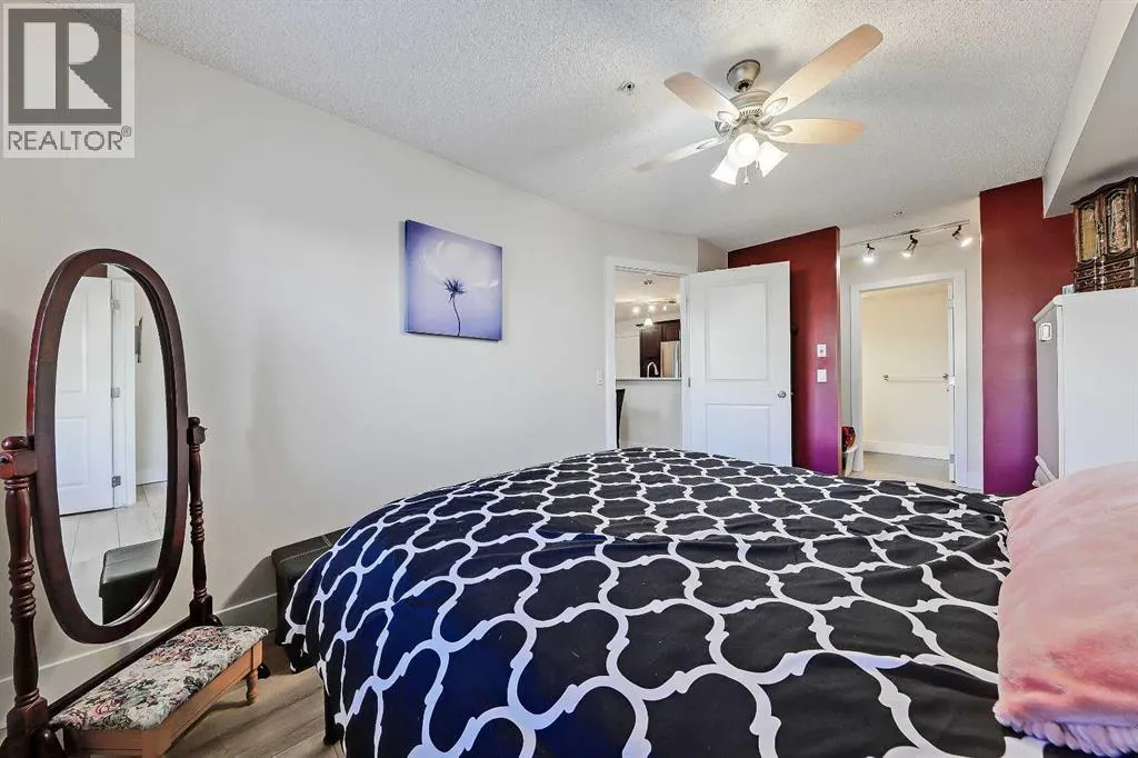 112, 380 Marina Drive