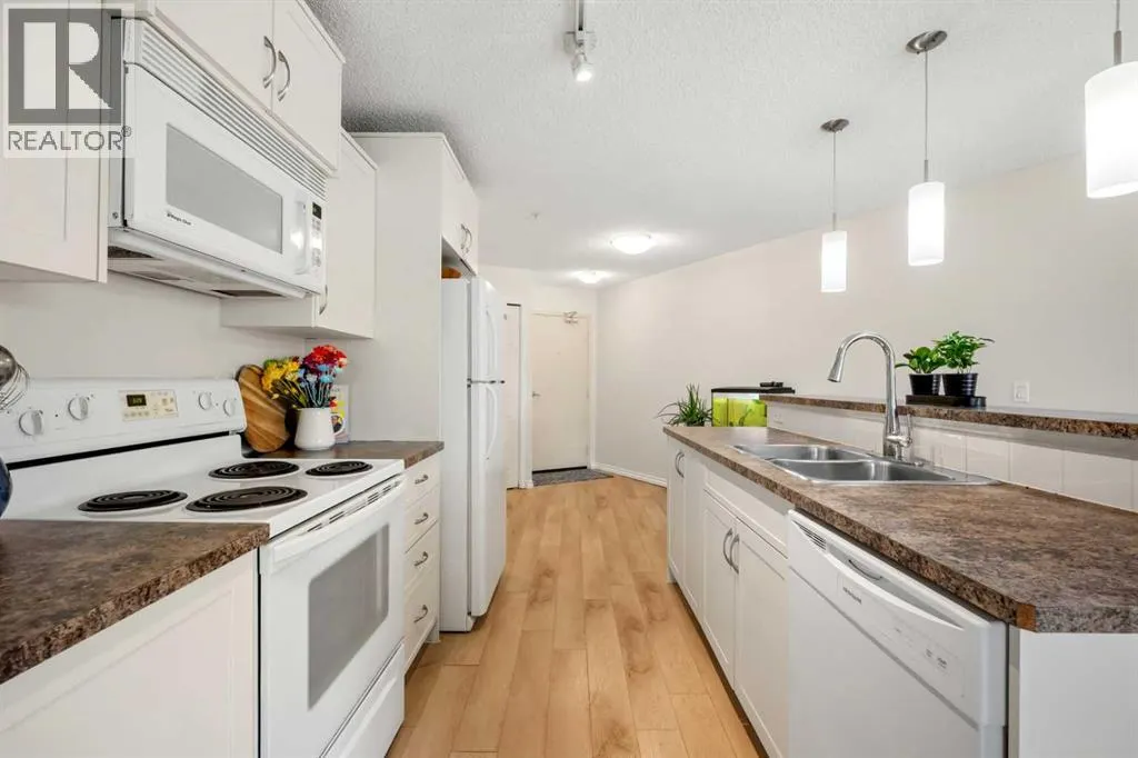 2121, 700 Willowbrook Road NW