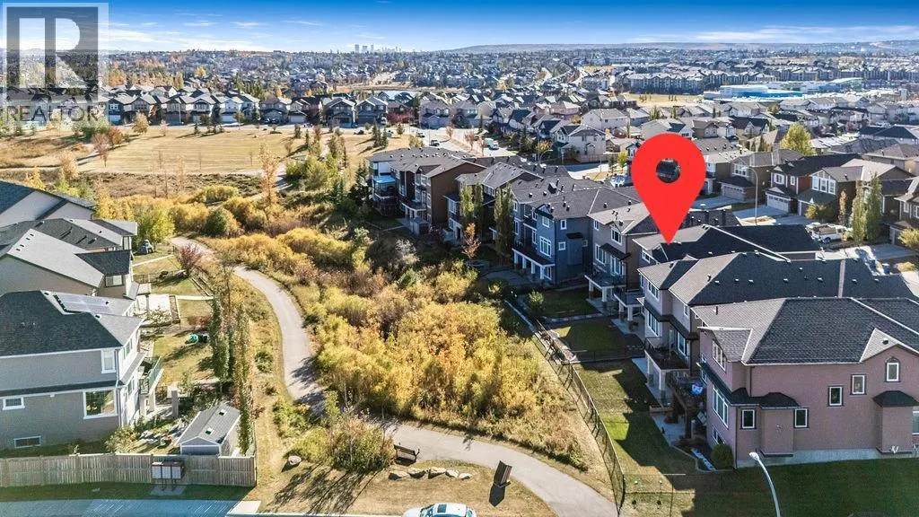 82 Panton View NW