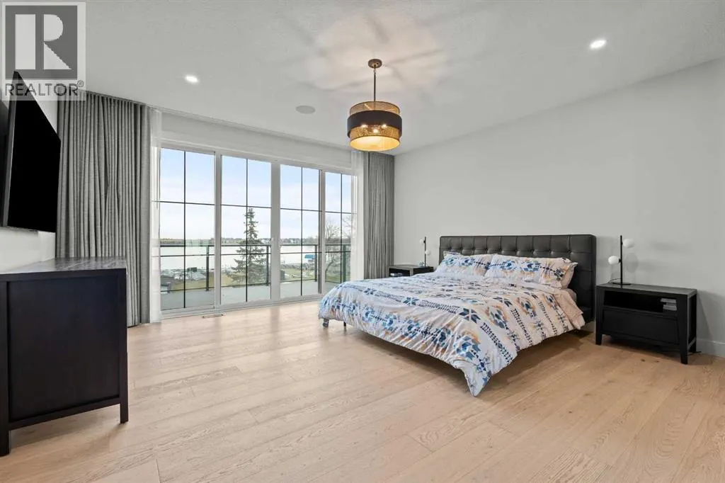 336 West Chestermere Drive