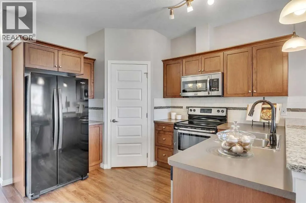 4103, 1001 8 Street NW