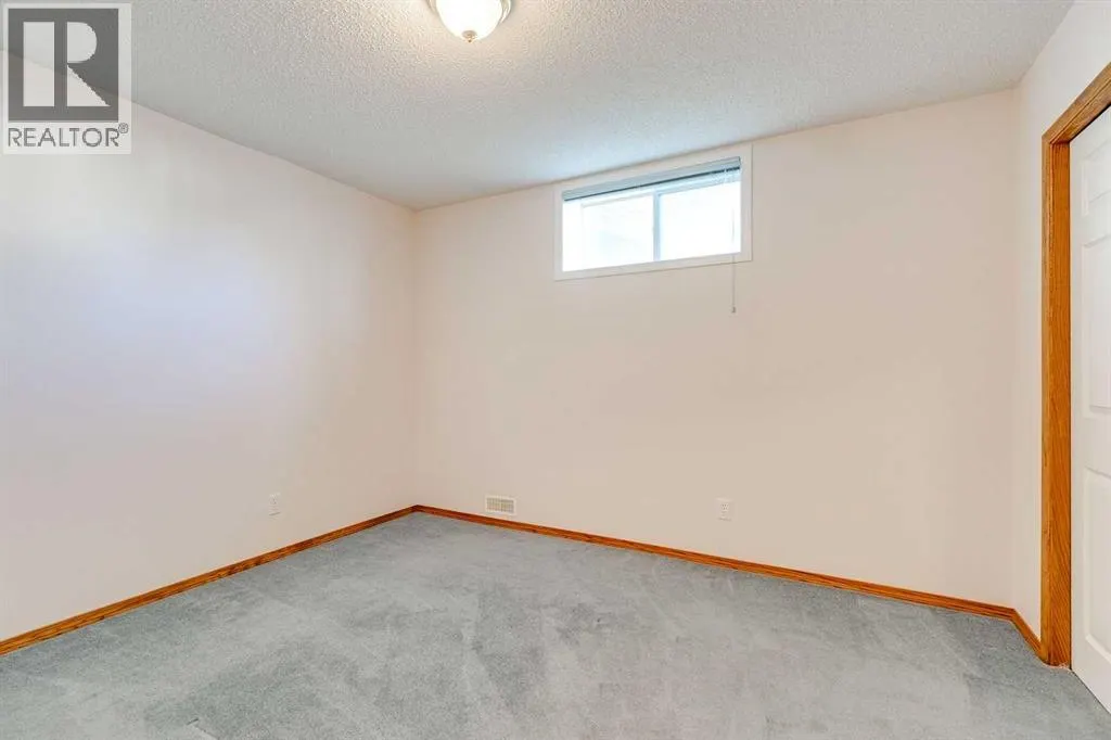 31 Douglasview Park SE