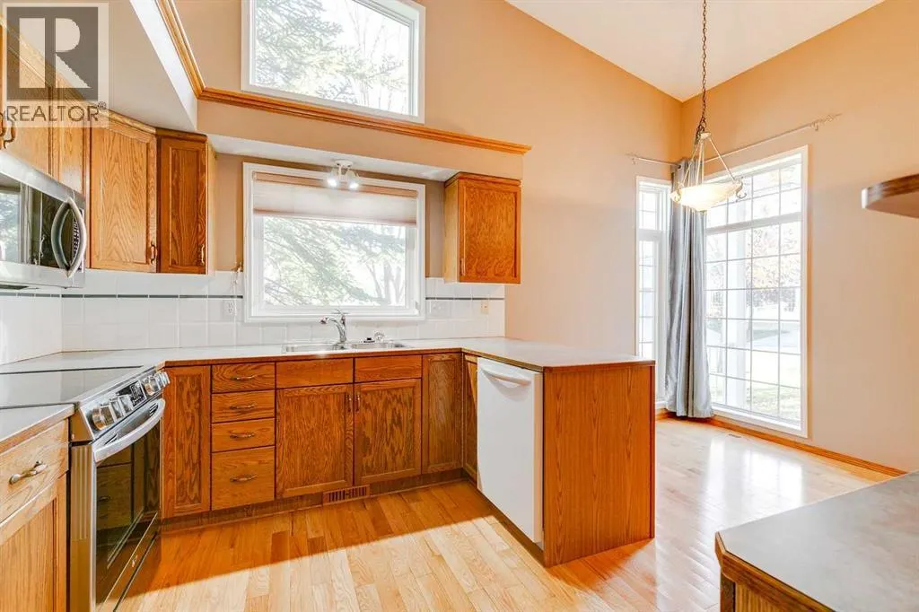 31 Douglasview Park SE