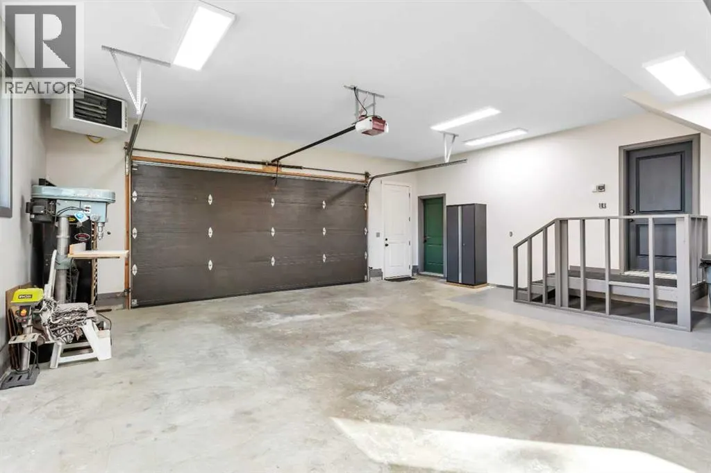 2210B Township Road 392