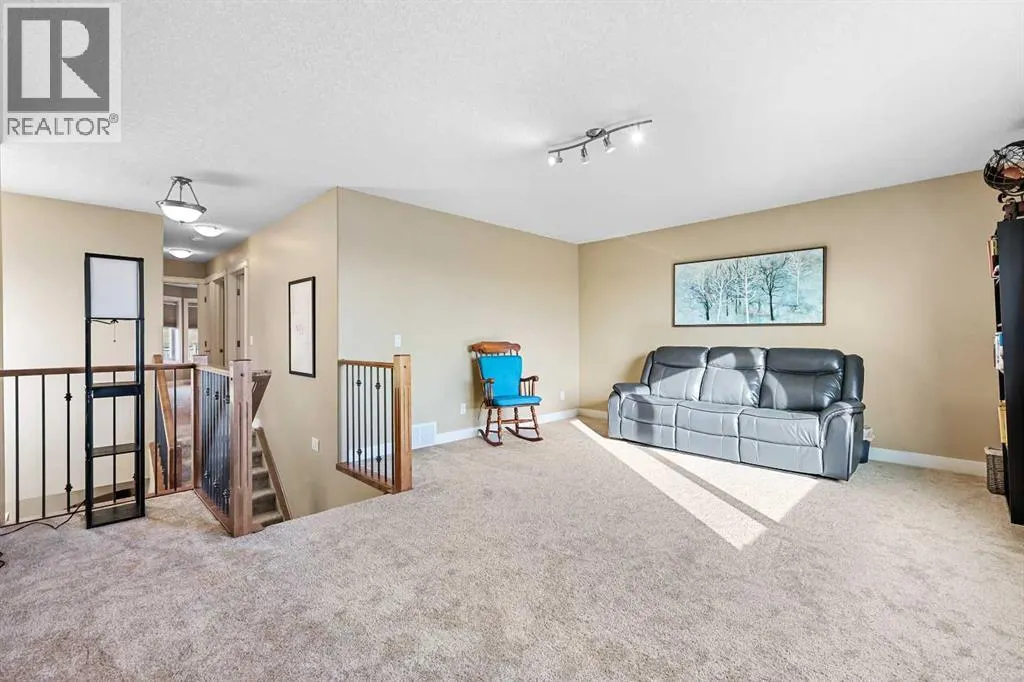 753 Fairways Green NW