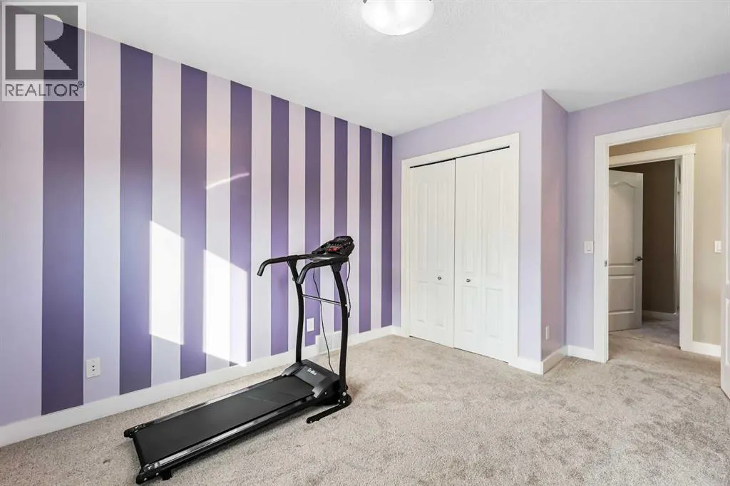 753 Fairways Green NW