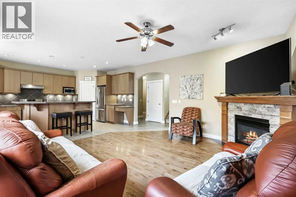 753 Fairways Green NW