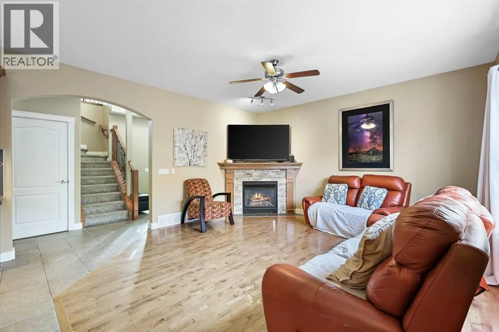 753 Fairways Green NW