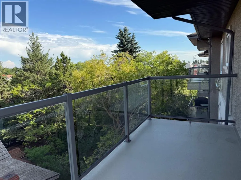 #302, 5015 Riverside Drive