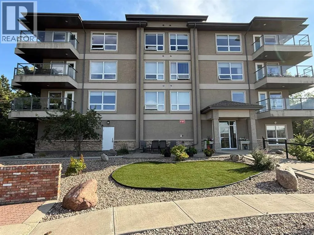 #302, 5015 Riverside Drive