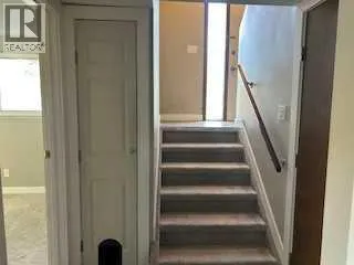 1123 Mckinnon Drive NE