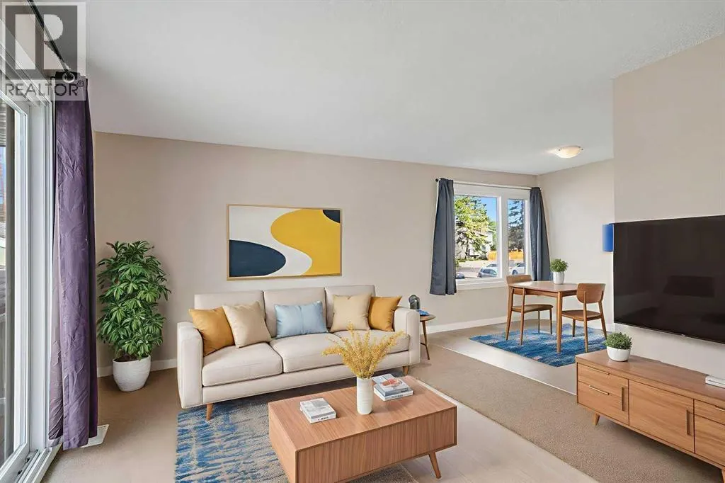 1123 Mckinnon Drive NE