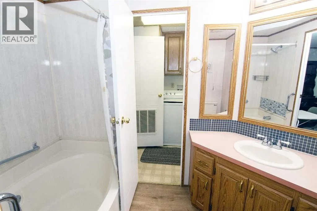 504 Home Place  SE