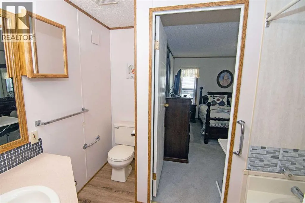 504 Home Place  SE