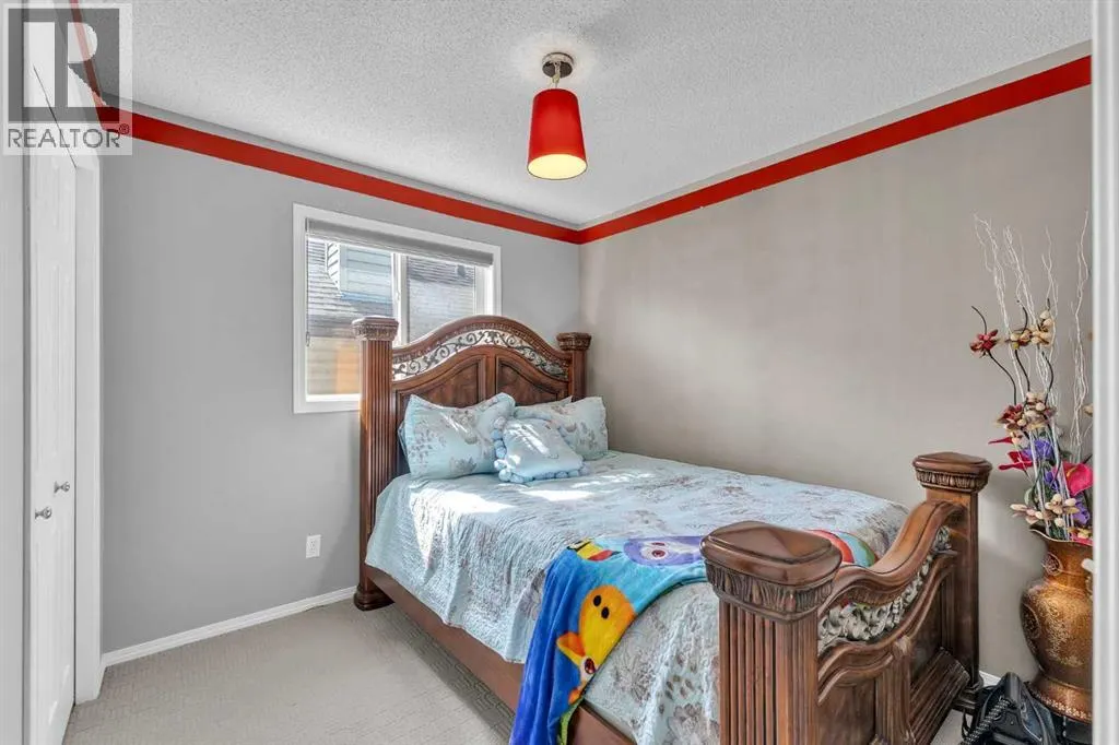 138 Saddlecrest Park NE