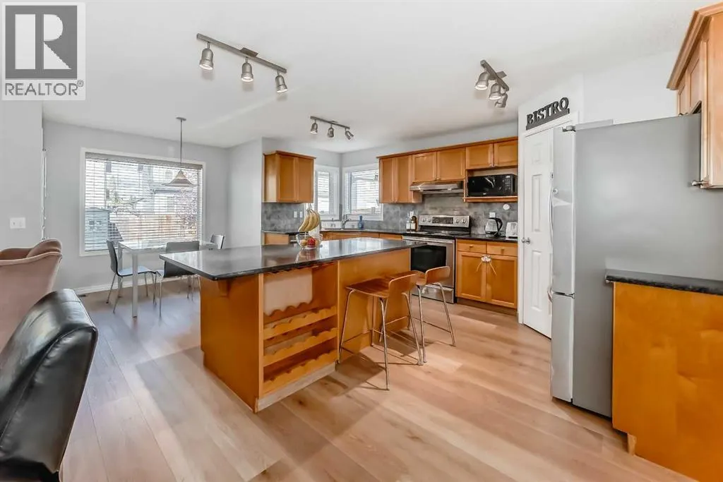 307 Panatella Court NW