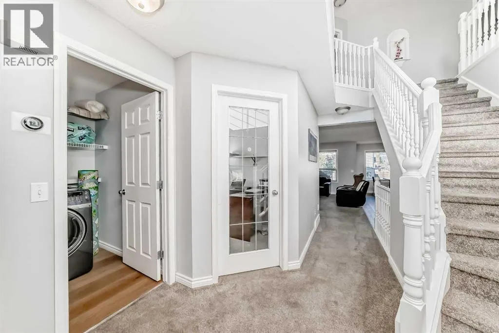 307 Panatella Court NW