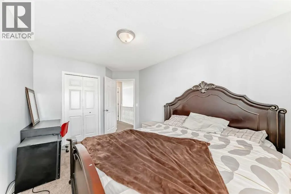 307 Panatella Court NW