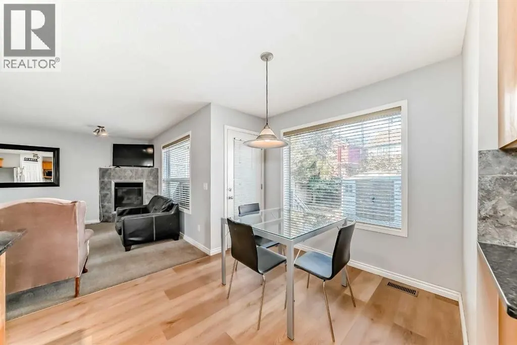 307 Panatella Court NW