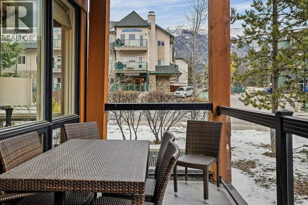 106, 173 Kananaskis Way