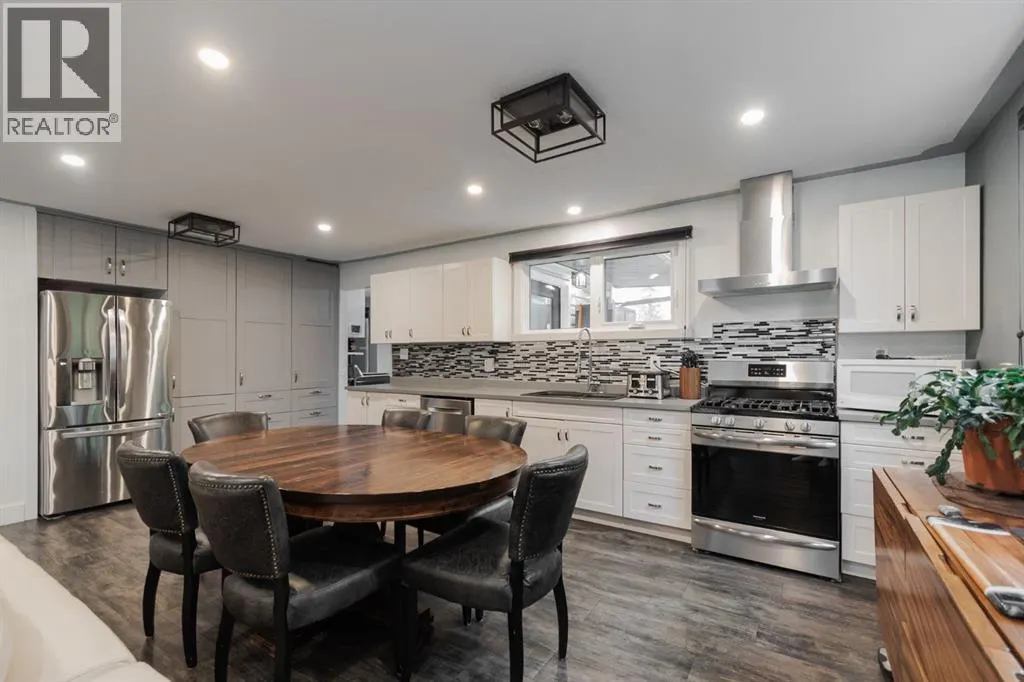 21 Gregoire Avenue
